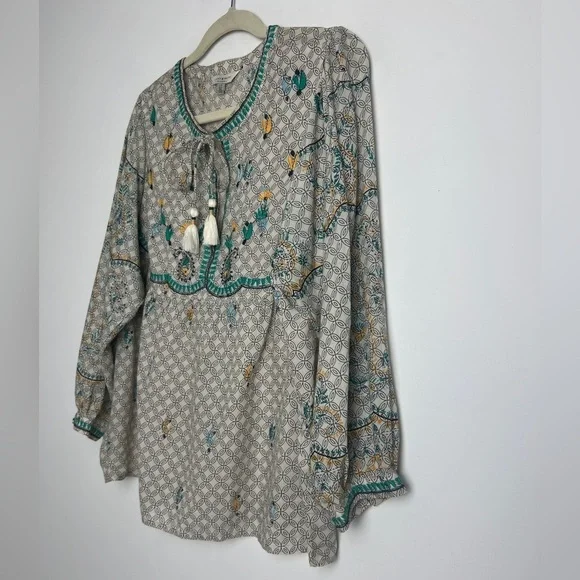 Lucky Brand Large Evelyn Embroidered Peasant Bohemian Tassel Balloon Sleeve Top - Picture 4 of 12
